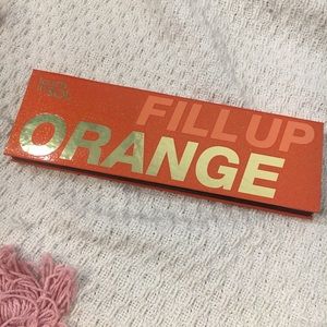 Touch In Sol Fill Up Orange Eyeshadow Palette